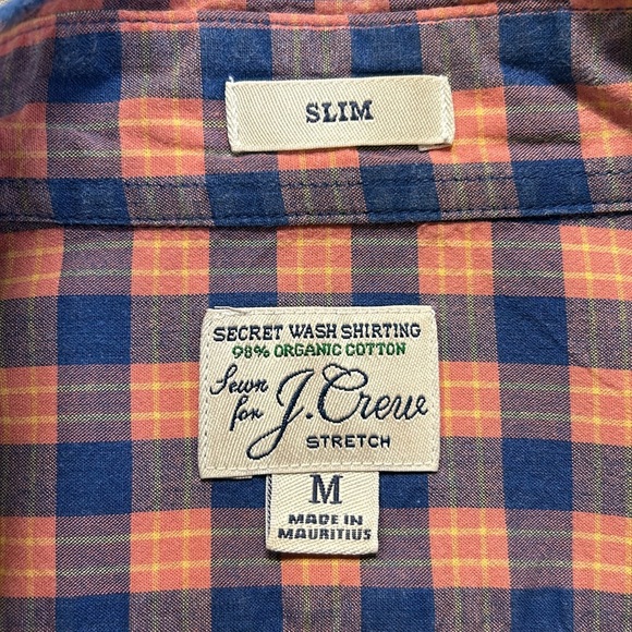 J. Crew long sleeve button down collar shirt. M - Picture 7 of 7